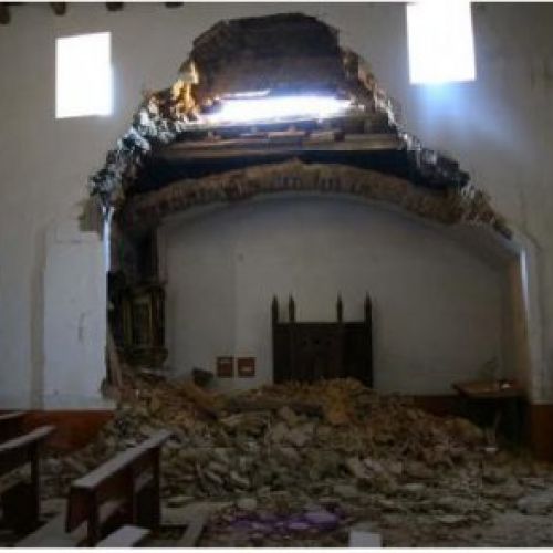 Derrumbe de arco y bóveda de capilla sur
